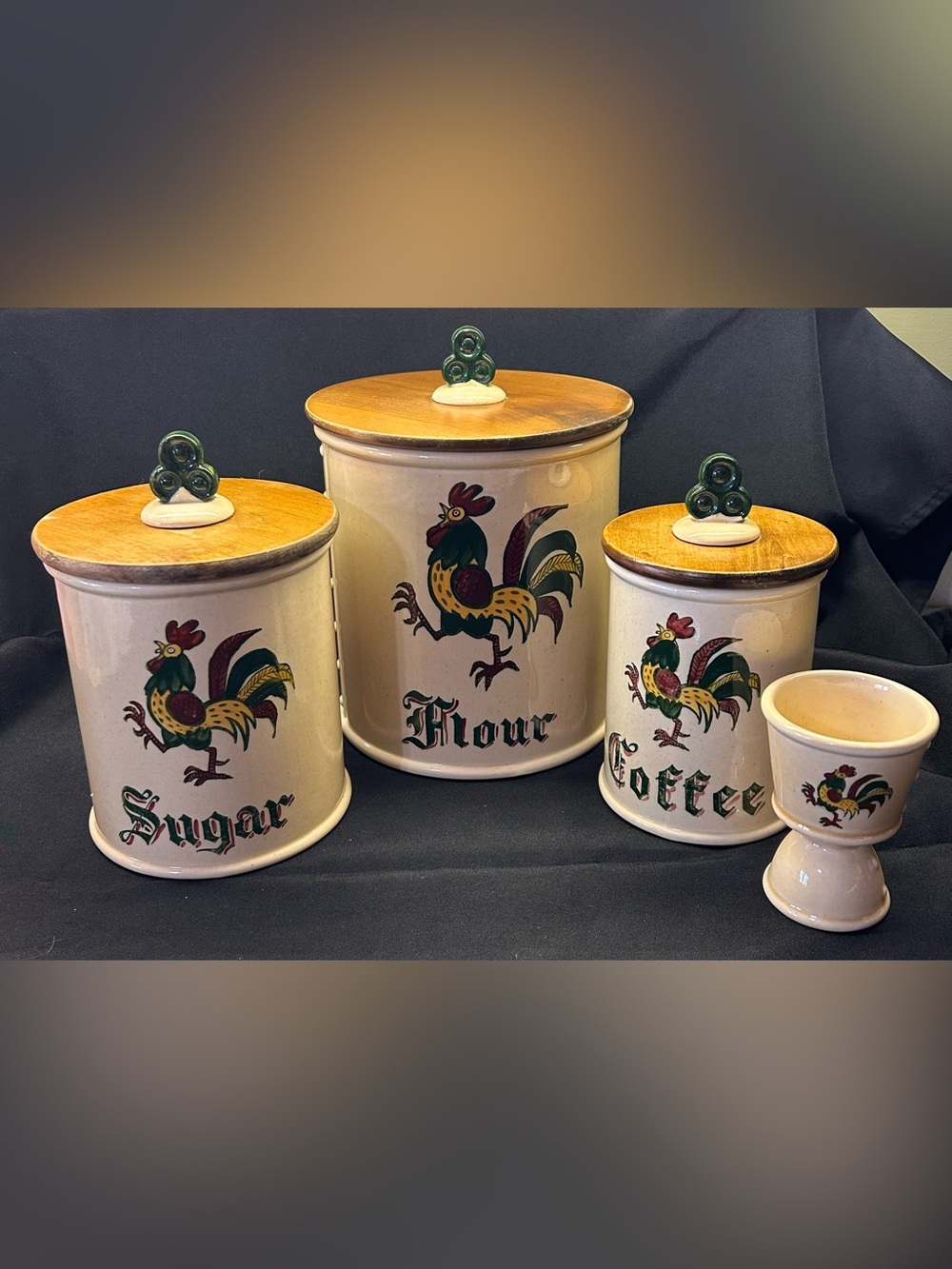 Vintage Metlox Poppytrail Rooster Canister Set and egg cup
